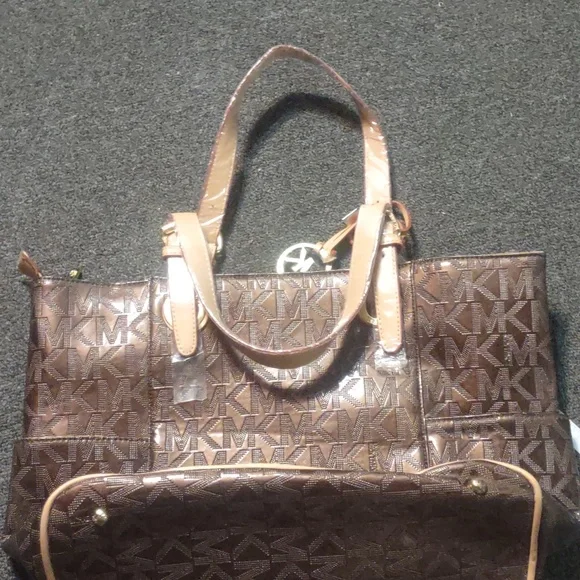 Michael Kors Brown Jet Setter Unique Tote Metallic Brown Bag - Picture 5 of 16